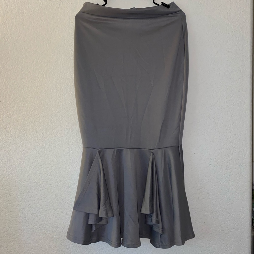 Fitted Ruffle-End Skirt